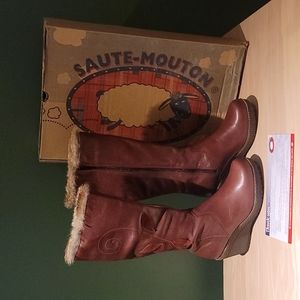 Saute Mouton winter wedged heel boots, model 'Nina'